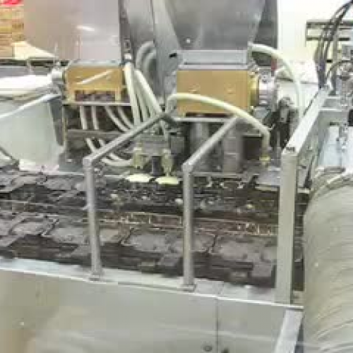 Momiji Manju Production