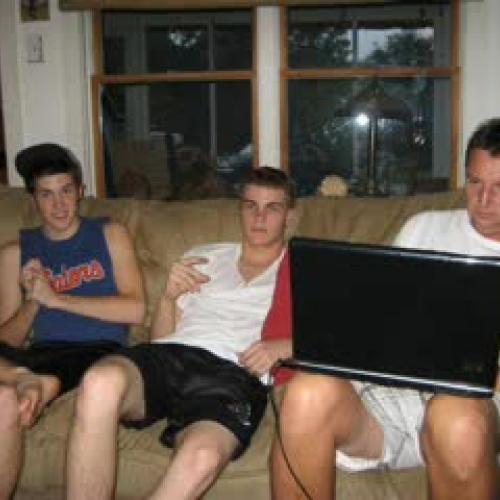 "ESTA ES MI VIDA" by Aaron Ergle