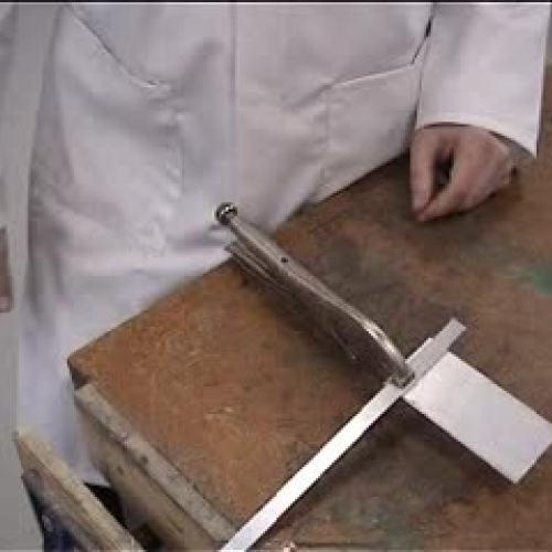 How to use a pair of vice grips