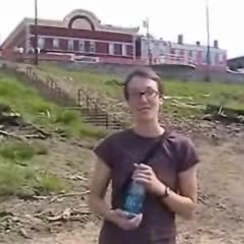 Monroe Elementary students turn trash into ar