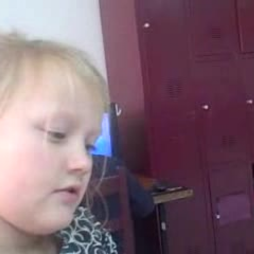 Isabel reads PM level 22