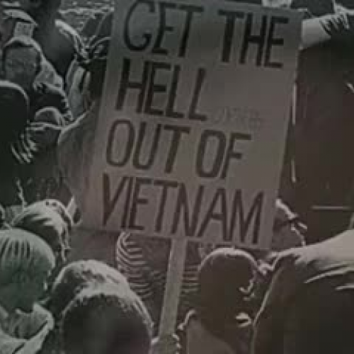 9_10VietnamWarProtests