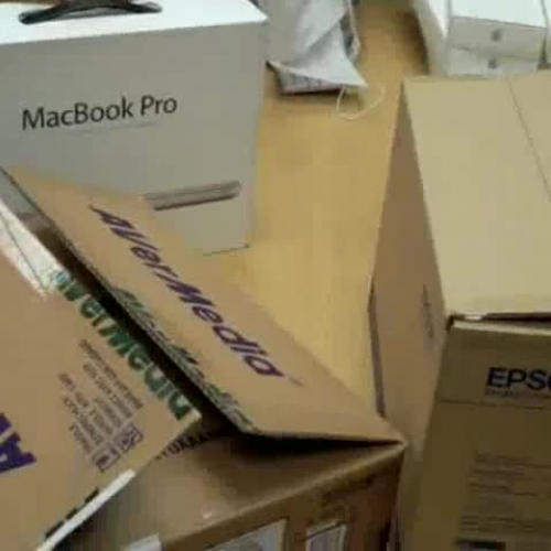 Connecting Laptop, Document Camera and Projec