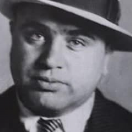 Al Capone Does My Shirts by Gennifer Choldenk