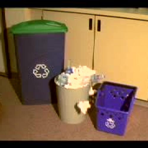 Recycle it doesn t just  happen