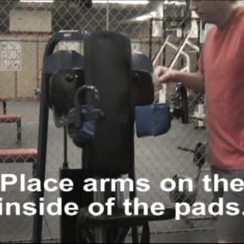 Lateral Raise - Nautilus