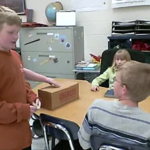 Lead dispenser commercial