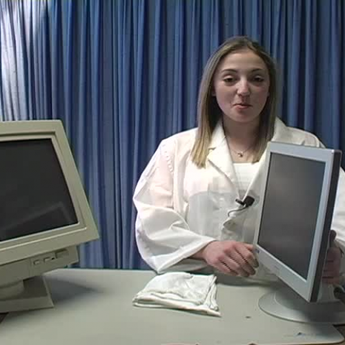 How to clean a monitor