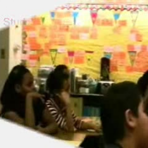 SmartBoard and Symmetry - A Classroom Lesson 