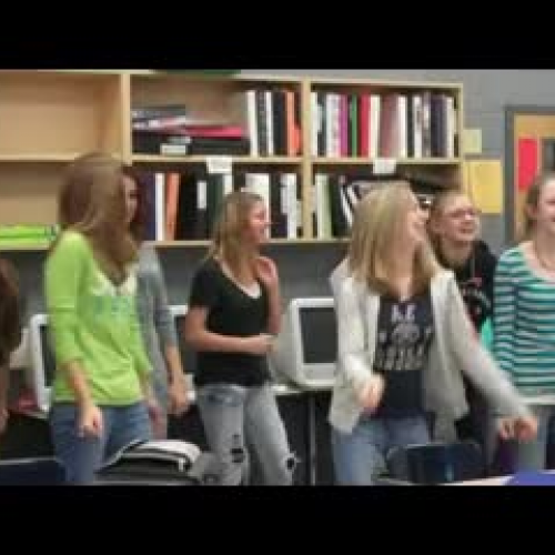 7B Waka Waka Class Video