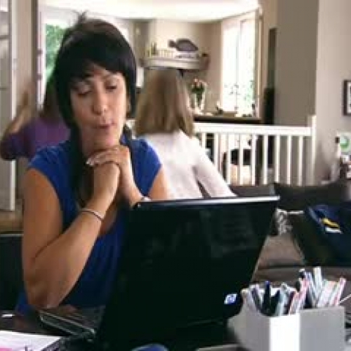 Windows 7 Nathalie French Commercial