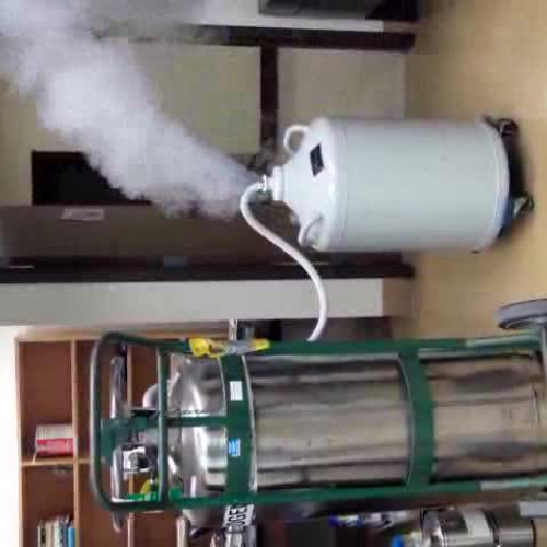 Filling a canister of liquid nitrogen