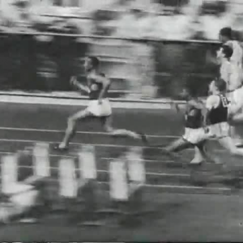 jesse_owens_1936_olympics_adolf_hitler[1]