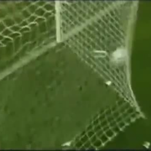 David Beckhams Goal that Shook the World - Yo