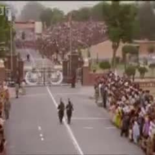 Michael Palin at the India-Pakistan border ce