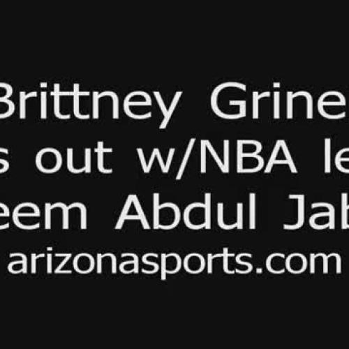 Griner_goes_1-on-1_with_Kareem_Abdul_Jabbar
