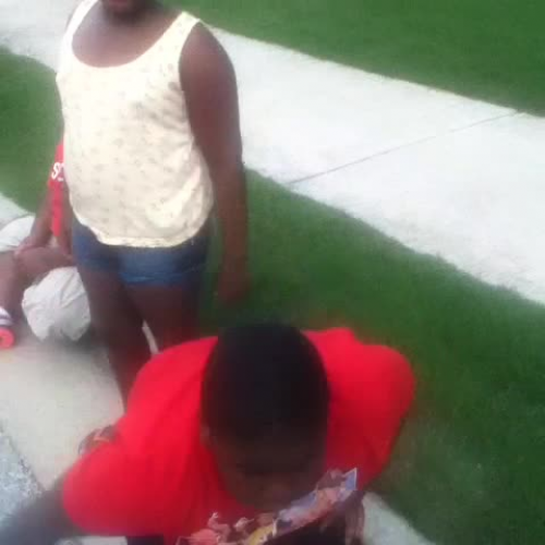 204CE49E-0C86-48BC-AA17-98529775A9E5-8637-000