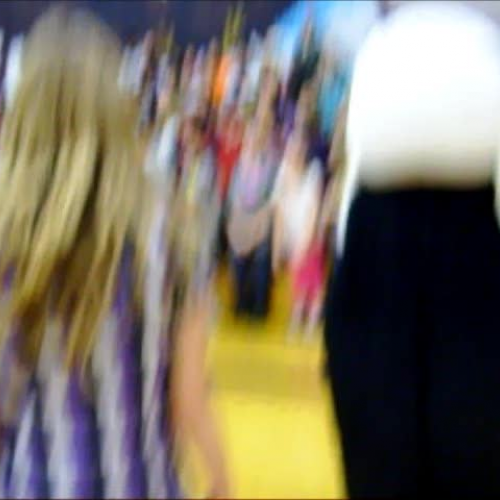 2013-11-08SpiritAssemblyCheer