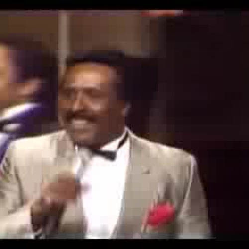 The Temptations Vs The Four Tops live Motown 