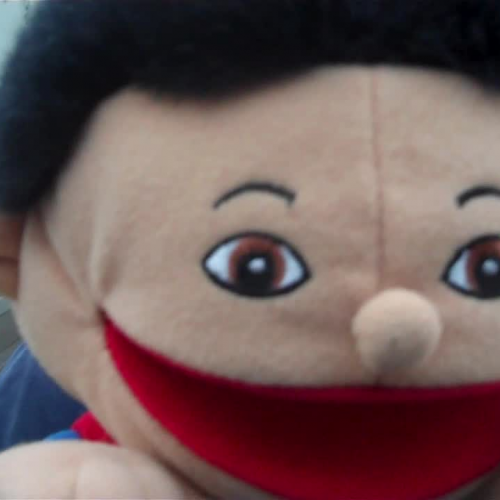 Gate interviews truck driver