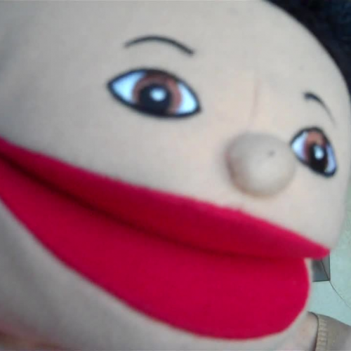 Gate interviews restaurant owner 001