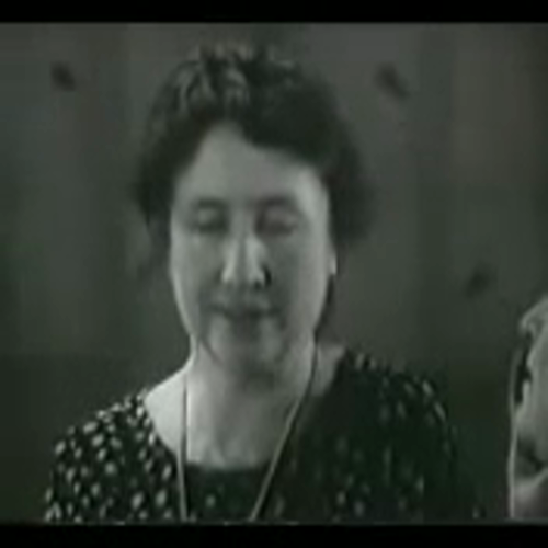 Rare 1930s TV footage of Helen Keller and Anne Sullivan