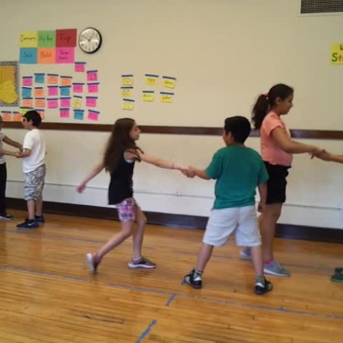 4th Grade creates a swing dance