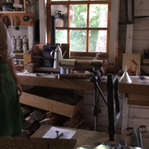 Setting the Table Colonial Style