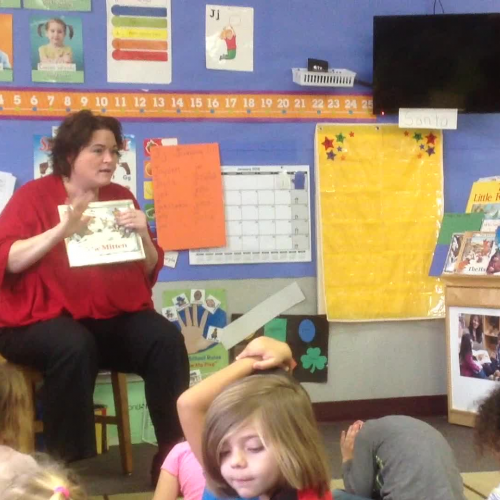 Large Reading Group 8 of 8