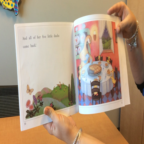 5 Little Ducks with Ms Carol