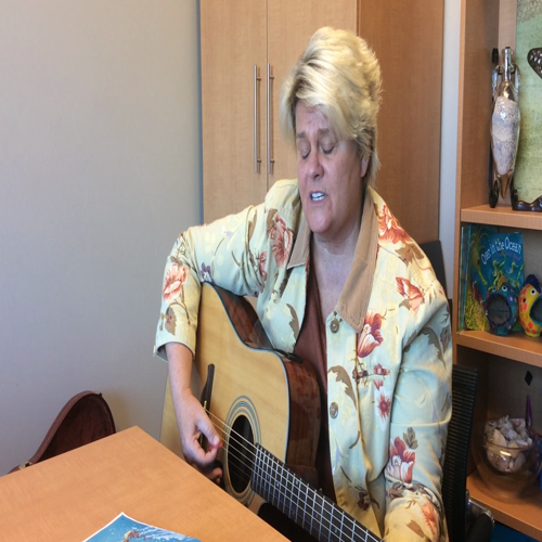 Dr D Singing Splash in theOcean