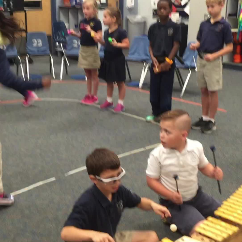 15-16 Ms. Conrad's 1st grade class "Shoemaker's Dance"