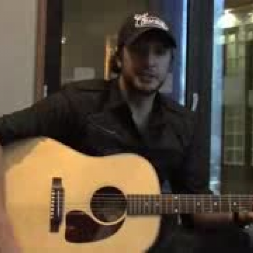 #18 Luke Bryan Country Girl (Shake It For Me) Acoustic