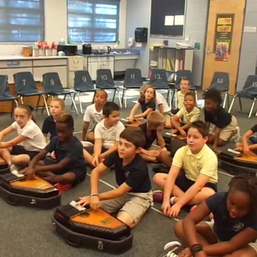 16-17 Ms. Montigny's (Ms. Gebhardt) 3rd grade class "The Wheels on the Bus" on autoharp