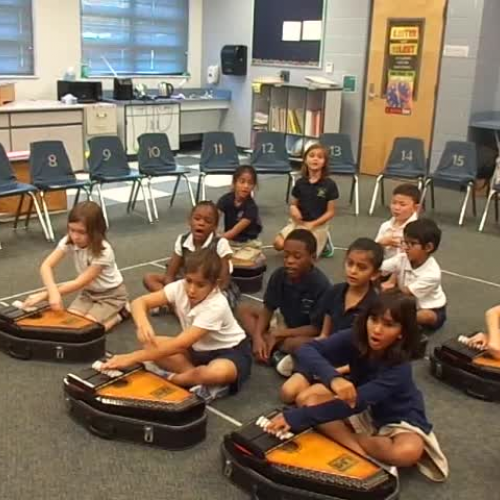 16-17 Ms. Winne's 2nd grade class "Are You Sleeping?" in minor, autoharp