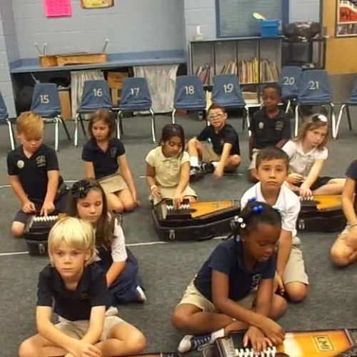 16-17 Ms. Van Deursen's 2nd grade class "Row, Row, Row Your Boat" in major and minor, autoharp