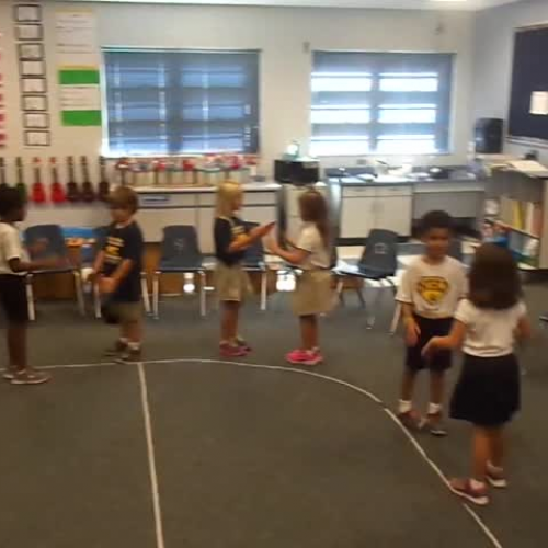 16-17 Ms. Conrad's 1st grade class "Pumpkin, Pumpkin" Dance`