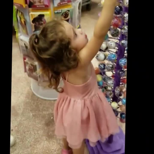 Super Fun Trip the Universal City Walk! | LiLAbby Weekly Adventures!