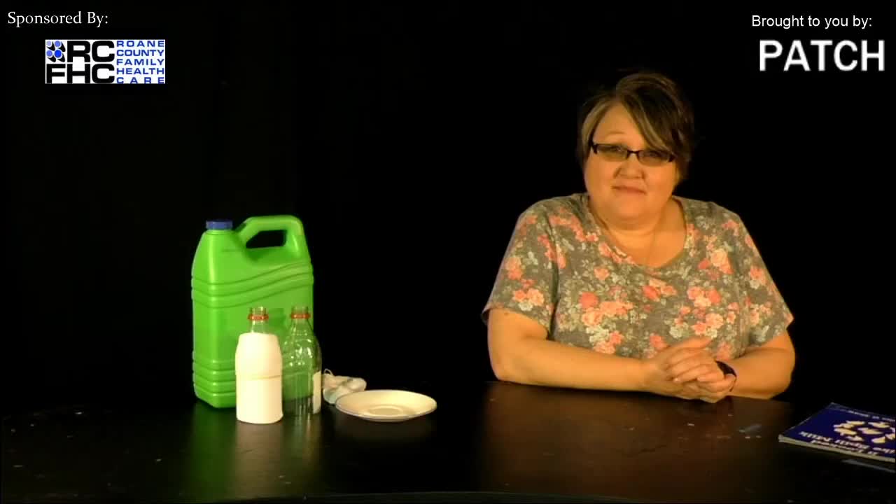 Lessons with Pam - It Looked Like Spilt Milk_ Read, Make, and Do